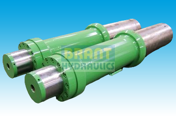 auxillary cylinder for deep drawing