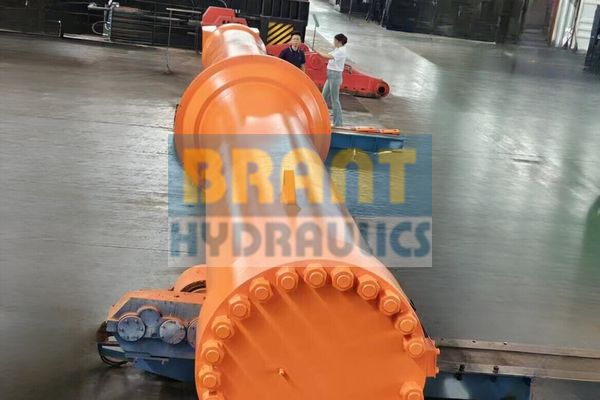 16 meters stroke large dam gate cylinder