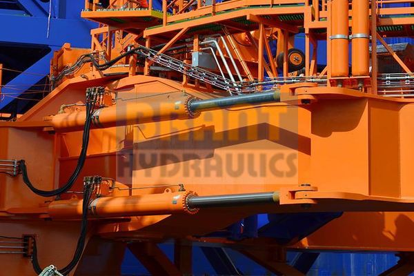 hydraulic cylinder for offshore new energy